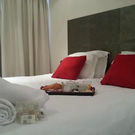 Garbo فندق باريس