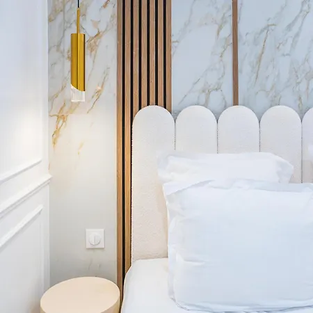 Hotel The Element 3*