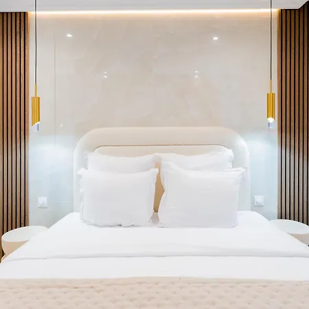 Hotel The Element 3*