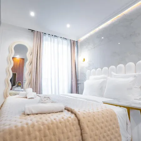 Garbo Hotel 4*