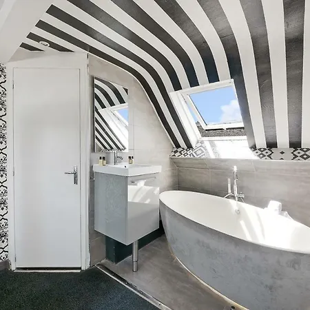 The Element Hotel Paris